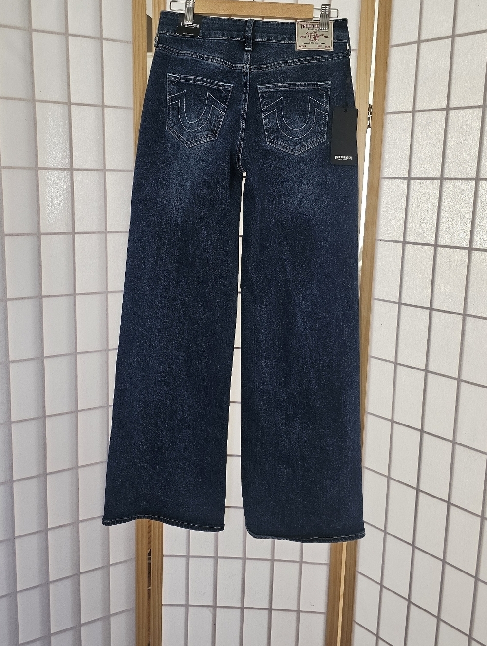 True Religion Bobbi baggy jeans in dark wash blue - Picture 6 of 11